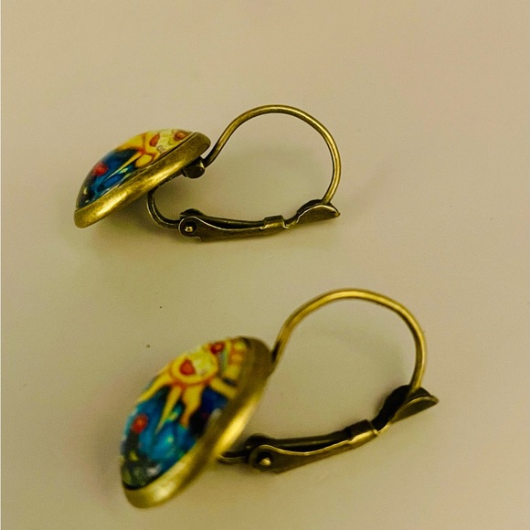 Sun moon photo glass cabochon dangle earrings. Pierced. Bronze tone. Fun - Picture 3 of 5